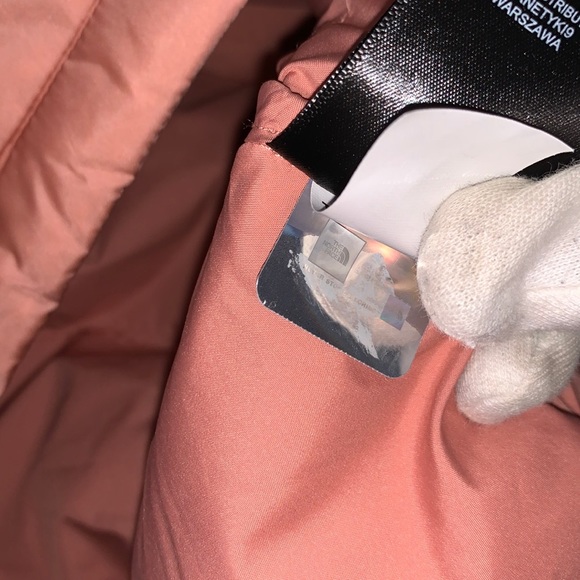 NWT The North Face Metropolis III Down Parka, Medium - Picture 12 of 16